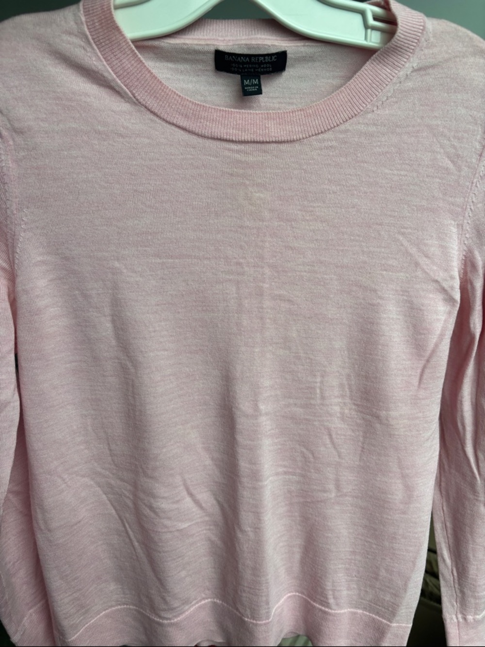 Banana Republic 100% Merino Wool Pale Crewneck Sweater